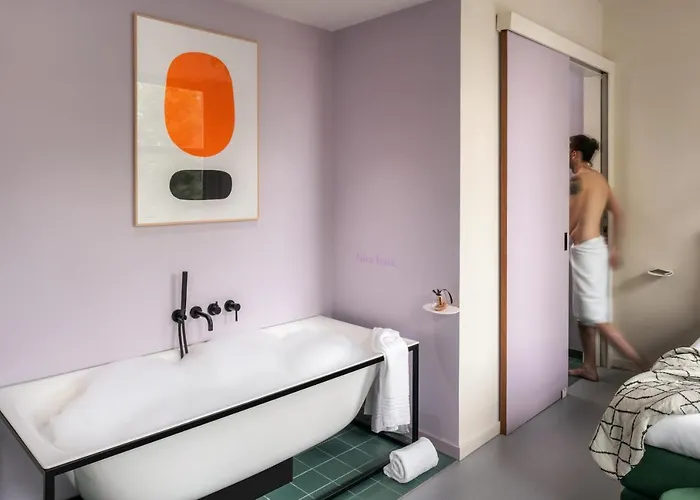 Hotel Emma Next Rotterdam