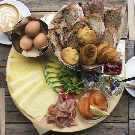 Emma Next Отель Роттердам