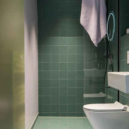 Emma Next Роттердам