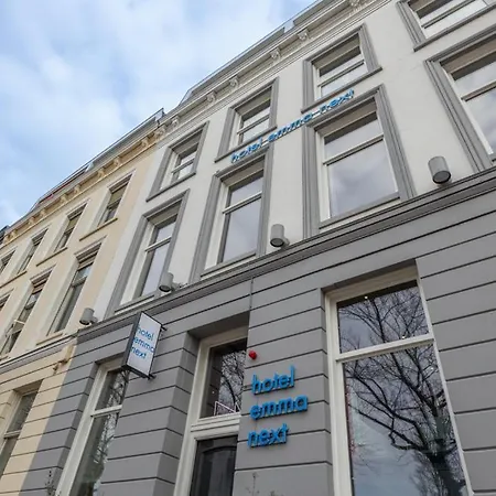 Отель Emma Next 3*