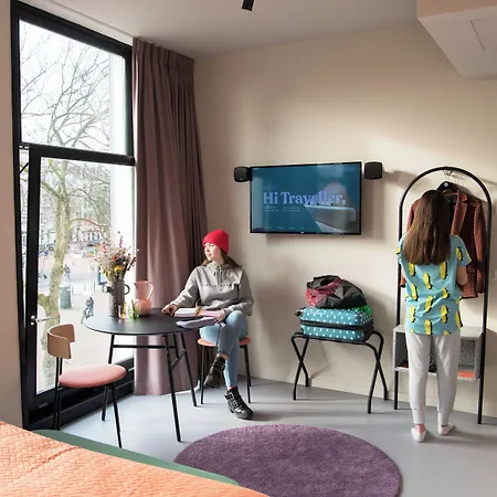 Emma Next Hotel