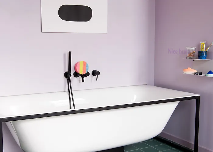 Emma Next 3* Rotterdam