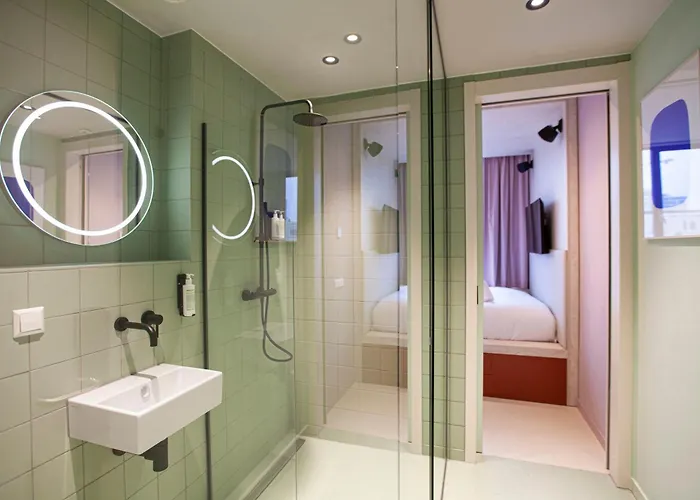 Emma Next 3* Rotterdam